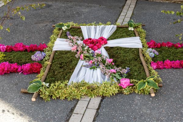 fronleichnam heim 2024   fronleichnam heim 2024